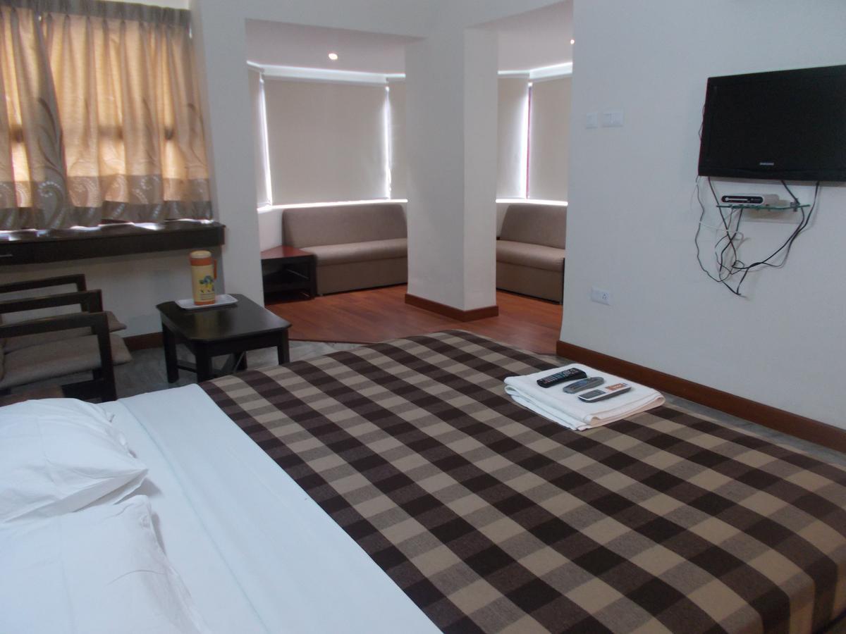 Samrat Residency Hotel Bangalore Esterno foto