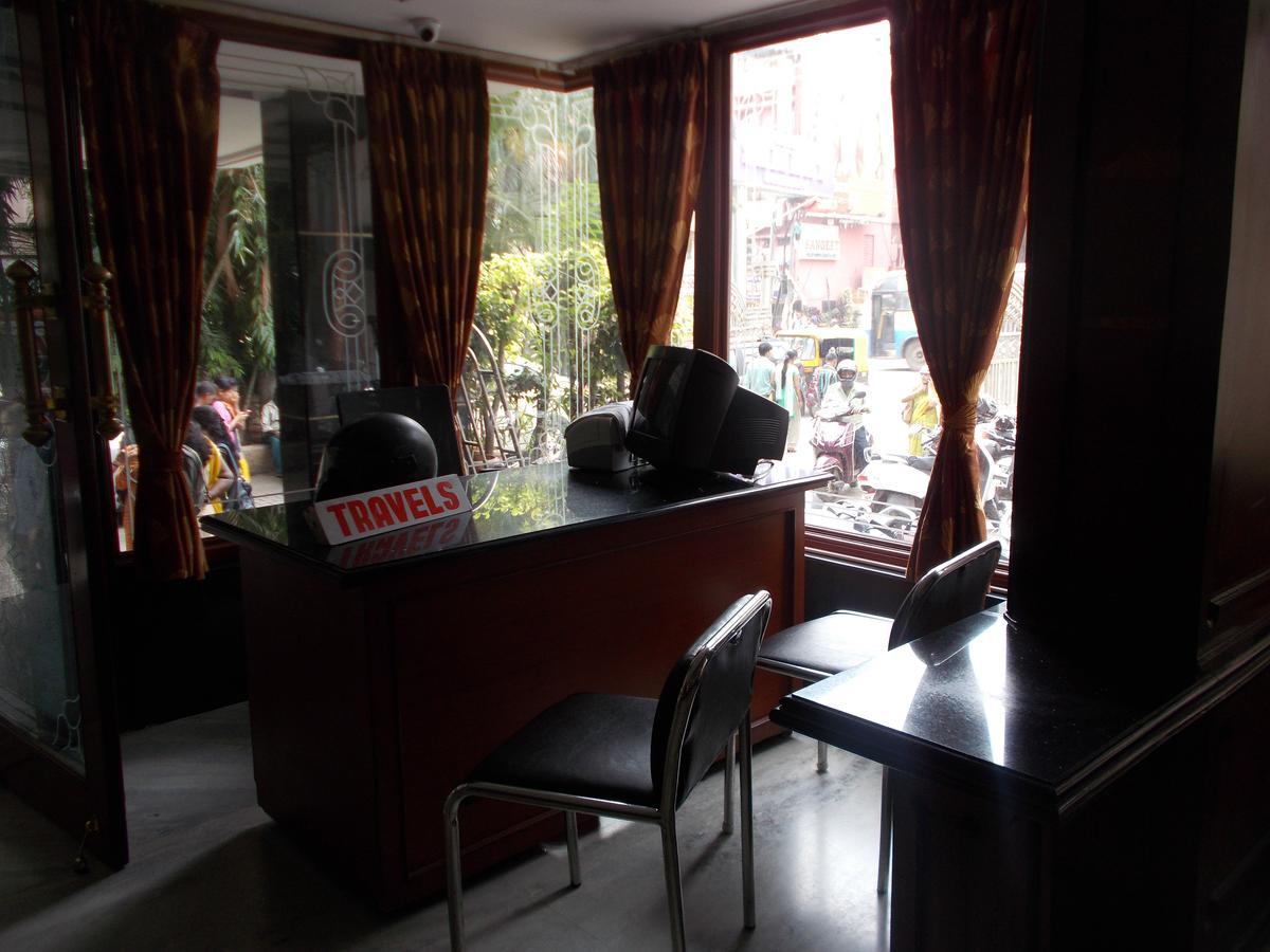 Samrat Residency Hotel Bangalore Esterno foto