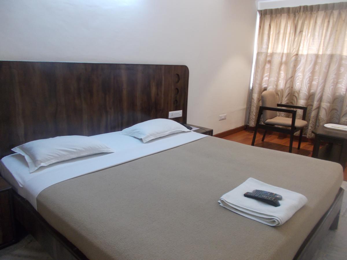 Samrat Residency Hotel Bangalore Esterno foto