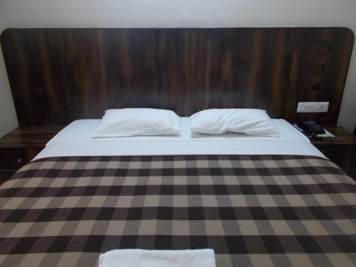 Samrat Residency Hotel Bangalore Esterno foto